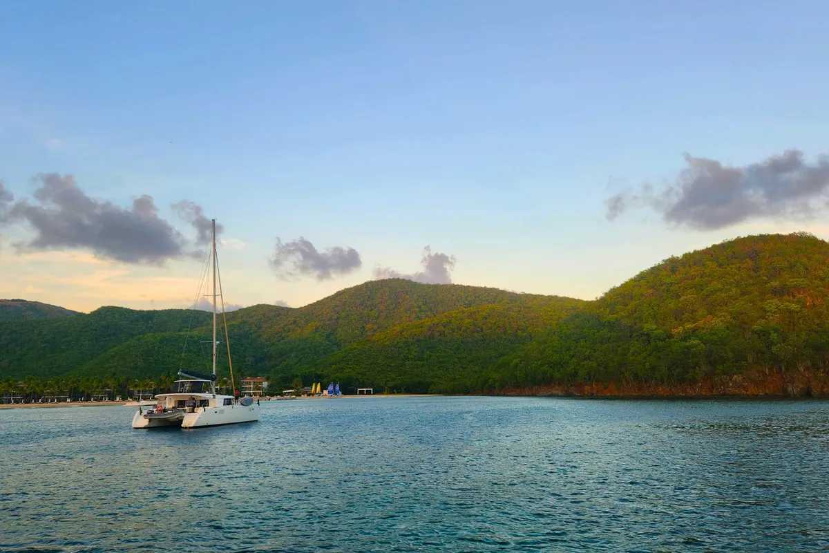 Carlisle Bay, anchorage in Falmouth, Antigua and Barbuda — photo 5
