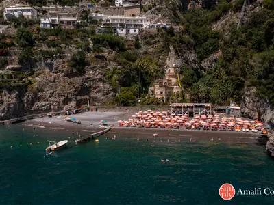 Laurito, stop in Arienzo, Italy — photo 4
