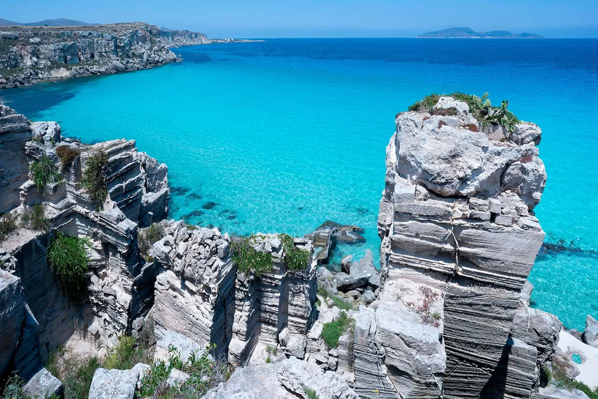 Cala Rossa, anchorage in Italy — photo 2