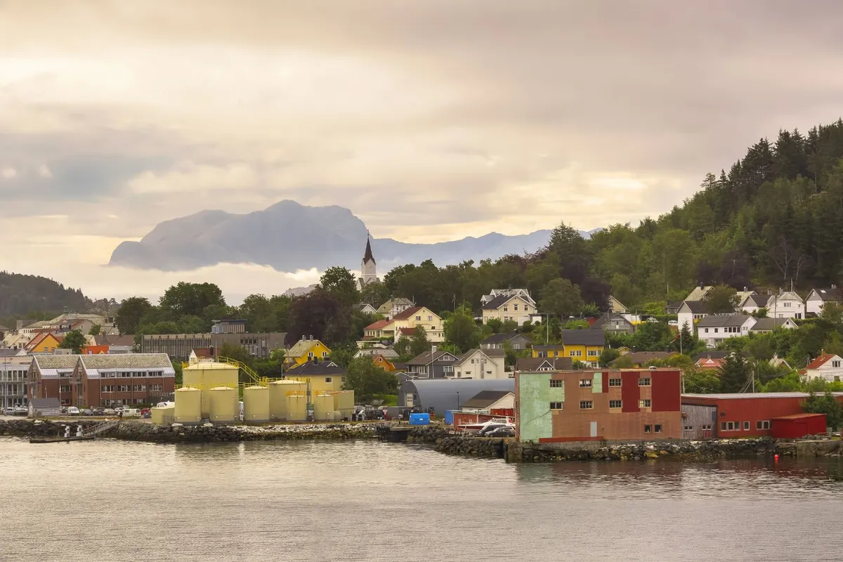 Flora, stop in Florø, Norway — photo 6