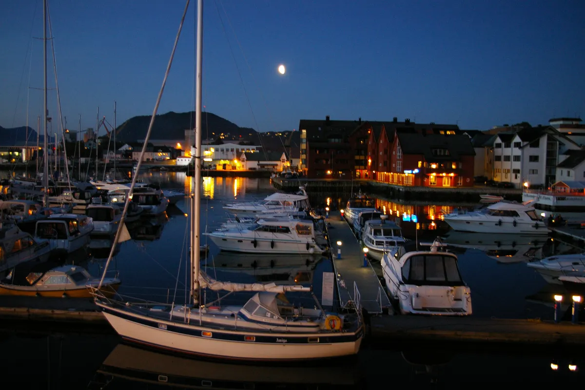 Flora, stop in Florø, Norway — photo 5