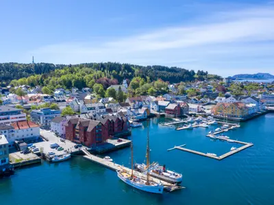 Flora, stop in Florø, Norway — photo 2