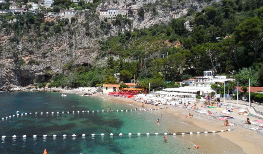 Plage de la Mala, stop — photo 8