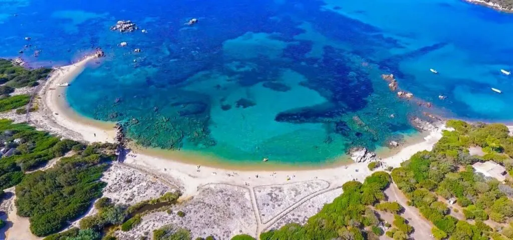 Anse de Chevanu, anchorage in France — photo 4