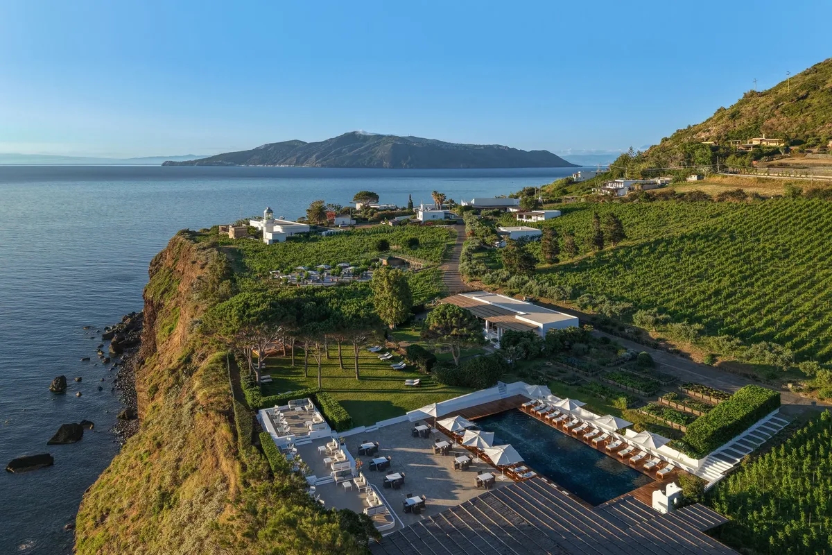 Capo Faro, stop in Italy