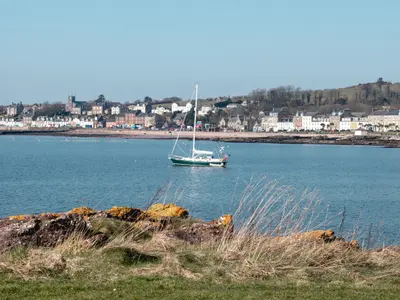Millport Bay, anchorage in United Kingdom — photo 5