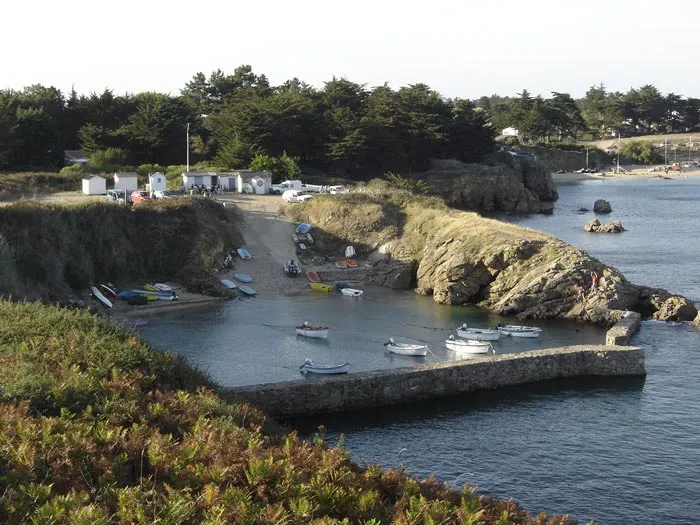 Anse des Vieilles, anchorage in L'Île-d'Yeu, France — photo 8