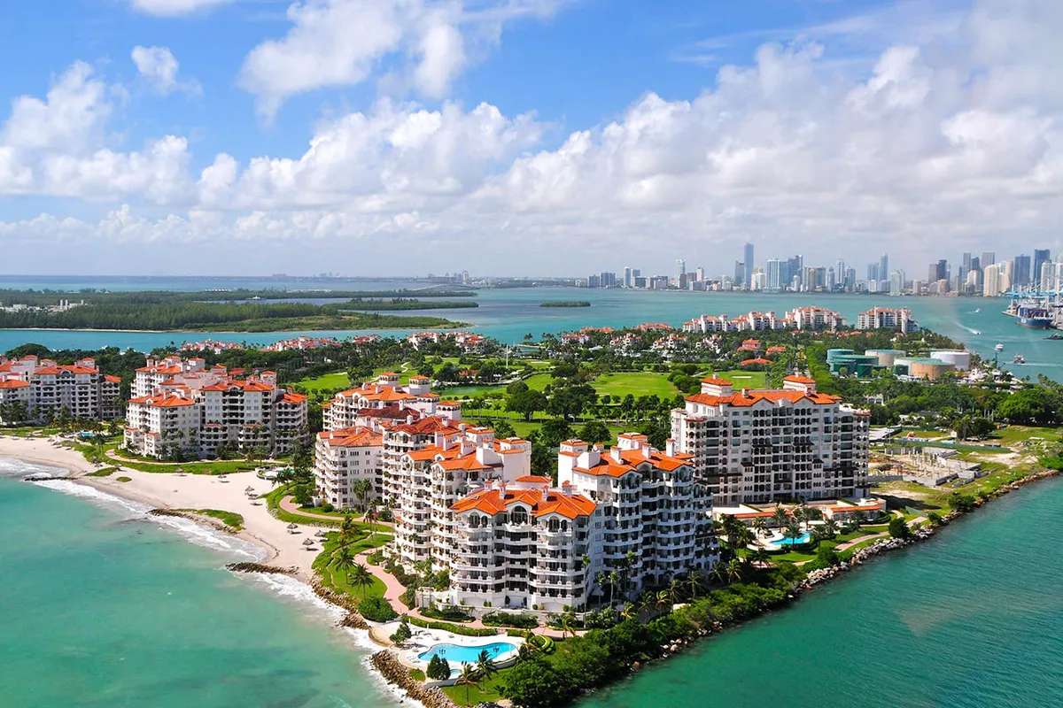 Fisher Island, stop in United States — photo 2