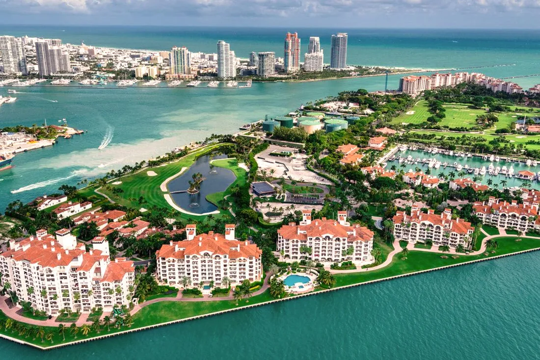 Fisher Island, stop in United States — photo 8