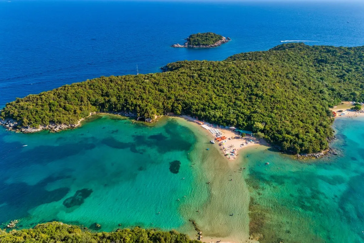 Bella Vraka, stop in Sivota, Greece — photo 4