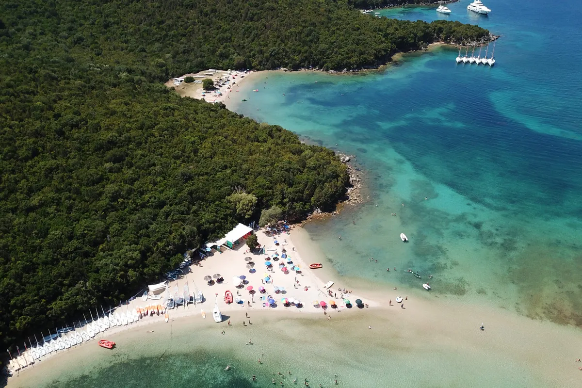 Bella Vraka, stop in Sivota, Greece — photo 6