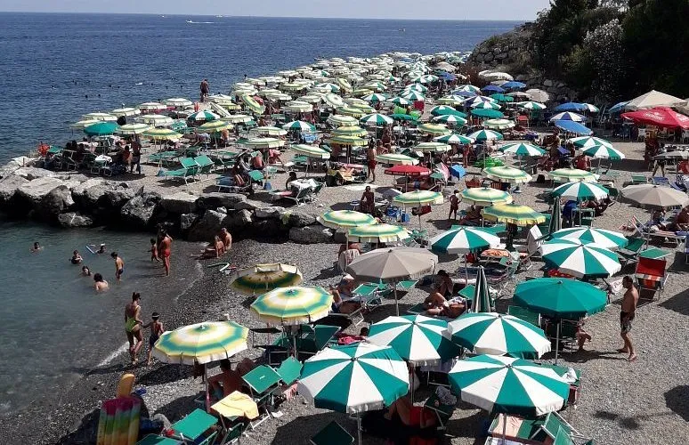 Giò e Rino Beach, stop in Italy