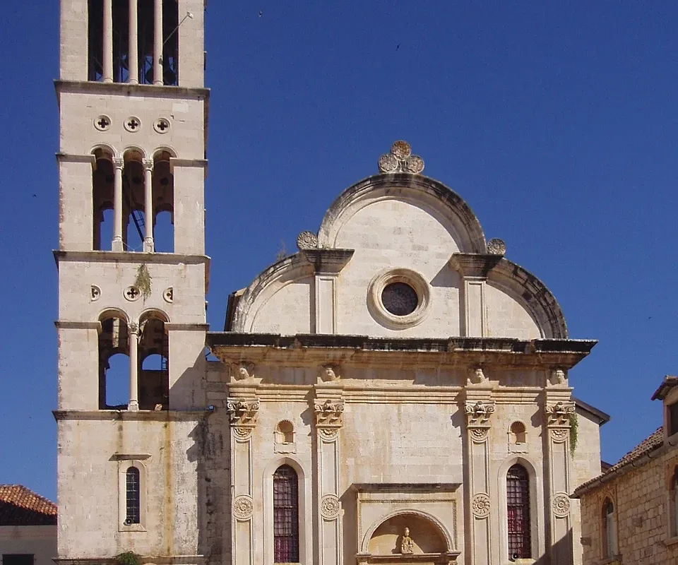 Uvala Vlaka, anchorage in Hvar town, Croatia — photo 9
