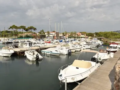 Port de La Capte, marina in Hyères, France — photo 3