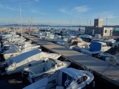 Port de La Capte, marina in Hyères, France — photo 2