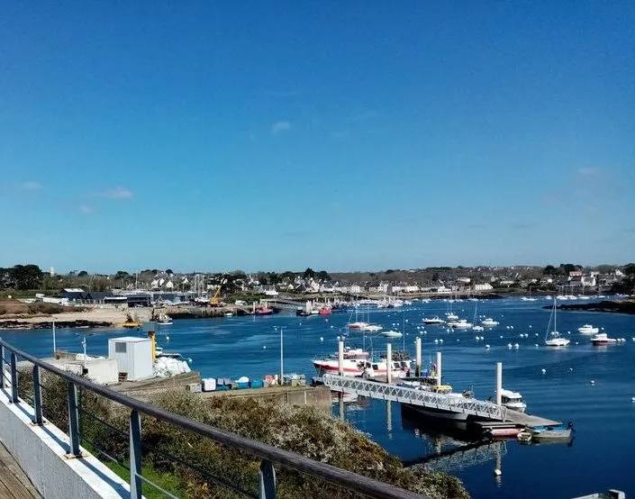Port de Lampaul, anchorage in France — photo 6