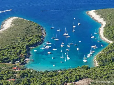 Luka Palmižana, stop in Hvar town, Croatia — photo 3