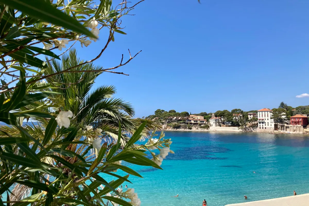 Baie de Bandol, anchorage in France — photo 8