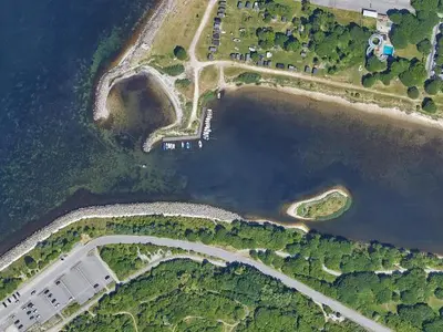 Vänersborgs Gästhamn & Marina in Sweden — photo 3