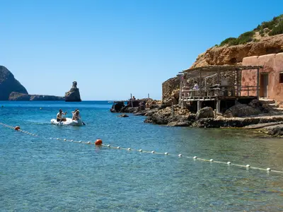 Cala Benirràs, anchorage in Spain — photo 2