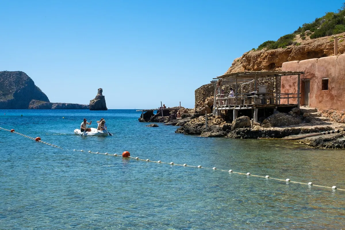 Cala Benirràs, anchorage in Spain — photo 2