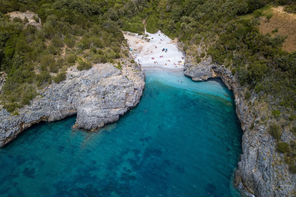 Cala Bianca Piccola, anchorage in Italy — photo 3