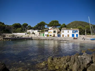 Cala Agulla, anchorage in sa Pedruscada, Spain — photo 4