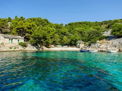 Uvala Šumpjivina, anchorage in Rogač, Croatia — photo 2