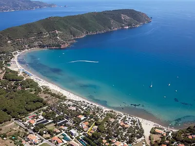 Spiaggia di Lacona, stop in Italy — photo 3