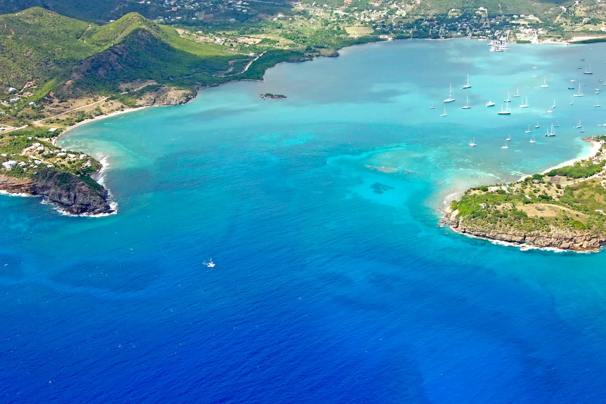 Dieppe Bay, anchorage in Falmouth, Antigua and Barbuda — photo 3
