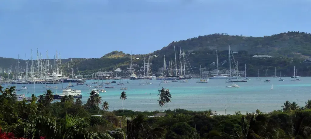 Dieppe Bay, anchorage in Falmouth, Antigua and Barbuda