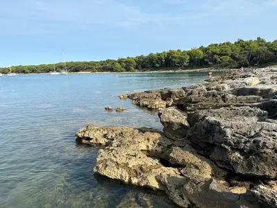 Uvala Portoruša, anchorage in Croatia — photo 2