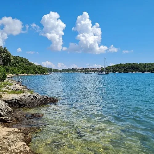 Uvala Portoruša, anchorage in Croatia — photo 3