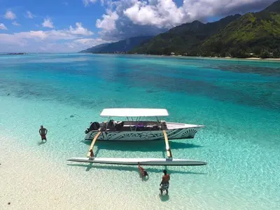 Baie de Paopao, anchorage in Moorea-Maiao — photo 5