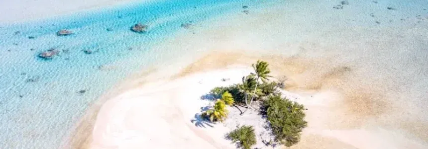 Baie de Paopao, anchorage in Moorea-Maiao — photo 4