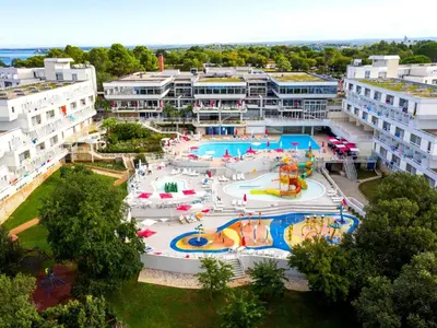 Plava laguna, stop in Croatia — photo 3
