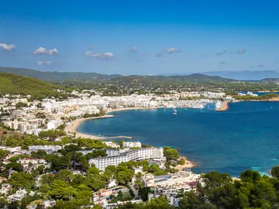Cala Llonga, anchorage in Santa Eulària des Riu, Spain — photo 4