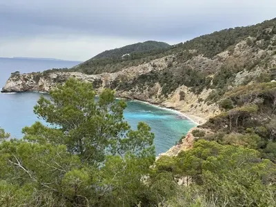 Cala Llonga, anchorage in Santa Eulària des Riu, Spain — photo 3