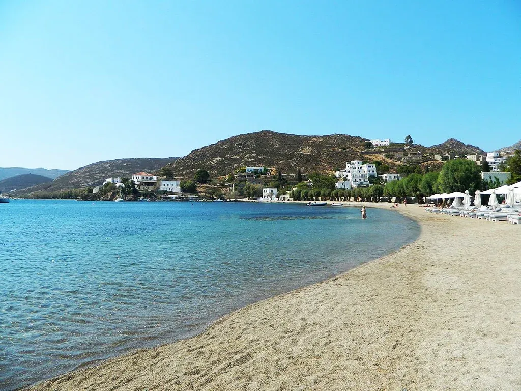 Groikos Beach, stop in Greece