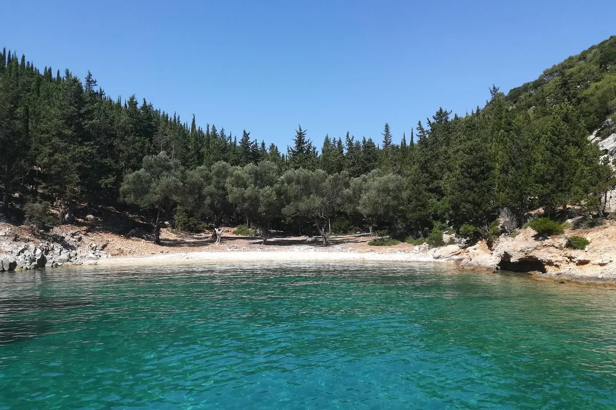 Xylokaravo beach, stop