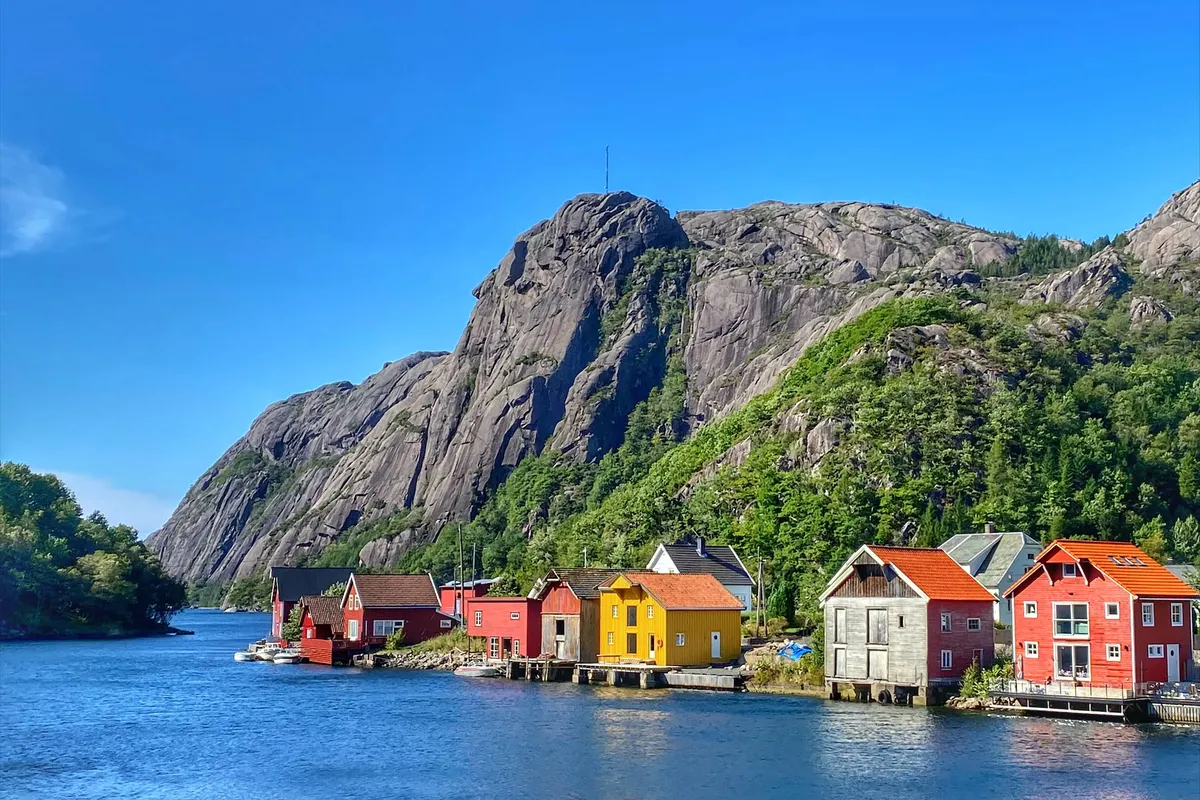 Uthaugsundet, stop in Norway — photo 2