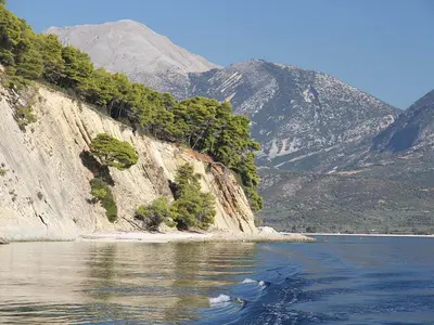 Gerolimnionas, stop in Municipal Unit of Kalamos, Greece — photo 4