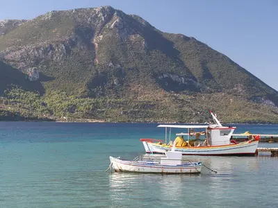 Gerolimnionas, stop in Municipal Unit of Kalamos, Greece — photo 5
