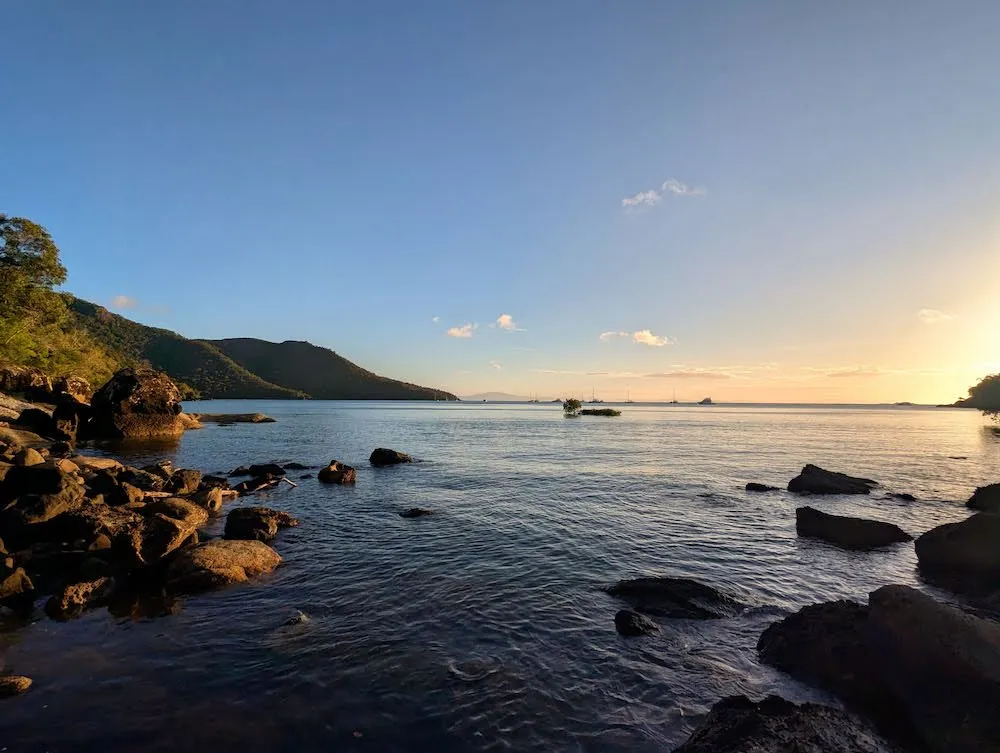 Stonehaven Bay, anchorage in Hayman Island, Australia — photo 2