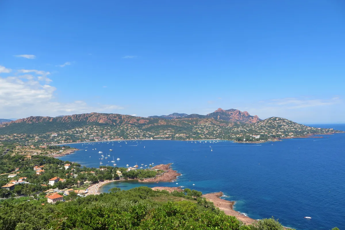 Port d'Agay, stop in Saint-Raphaël, France — photo 2