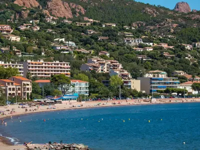 Port d'Agay, stop in Saint-Raphaël, France — photo 5