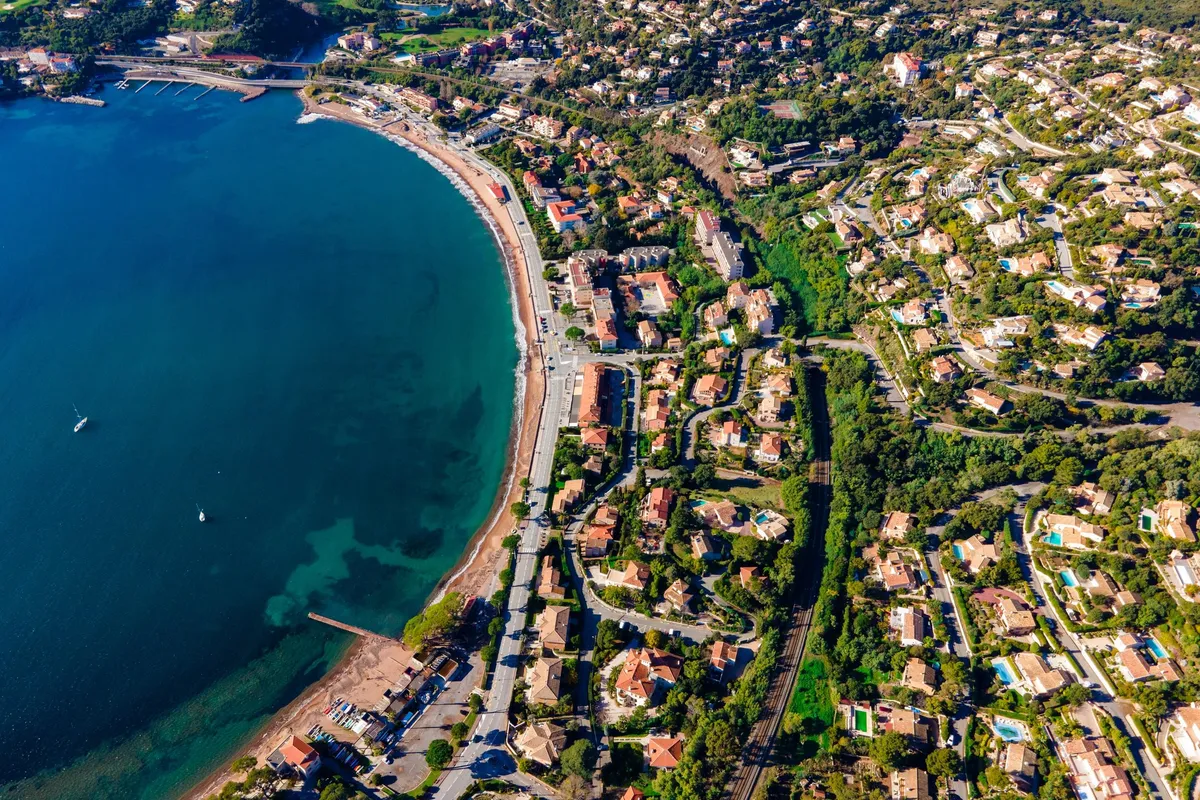 Port d'Agay, stop in Saint-Raphaël, France — photo 7