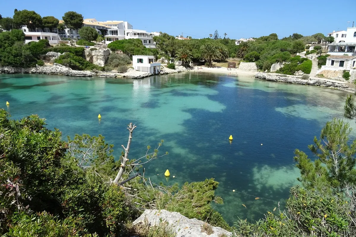 Cala de Santandría, anchorage in Spain