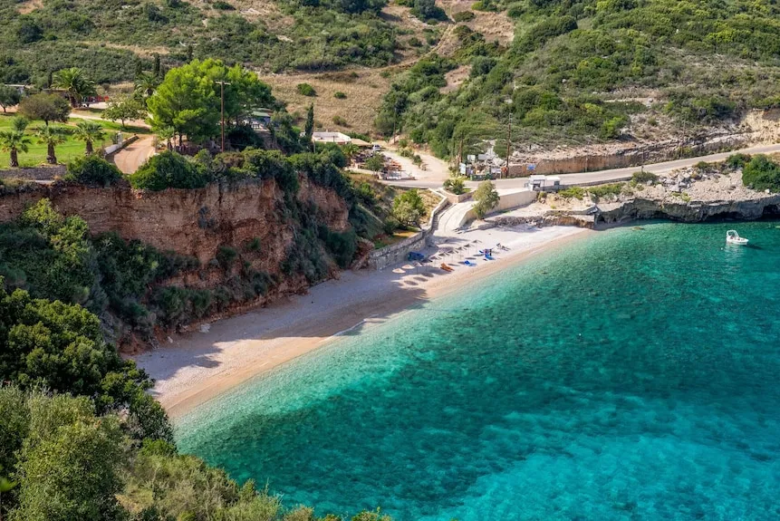 Makrys Gialos, stop in Greece — photo 7