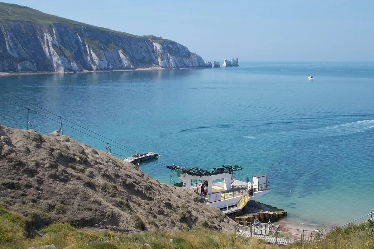 Alum Bay Beach, stop in United Kingdom — photo 3